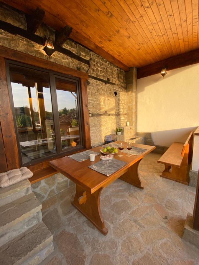 Studio Spring Villa Veliko Tărnovo Esterno foto